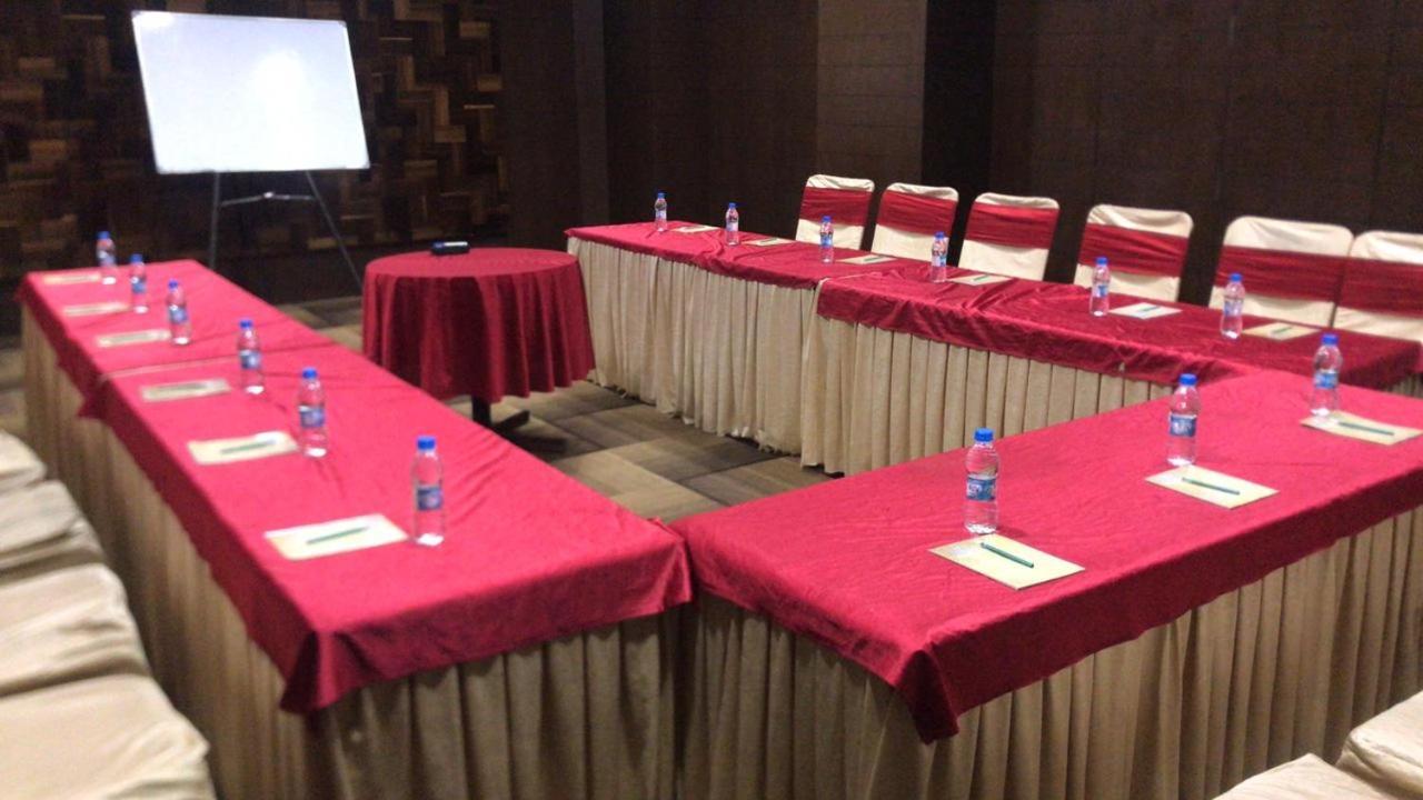 The Cent Hotel حيدر أباد المظهر الخارجي الصورة